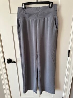 Athleta Light Gray Pull-On Wide Leg Pants